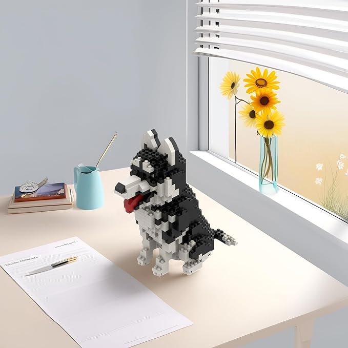 Larcele Mini Building Blocks Animal Set, DIY Micro 3D Building Toy Bricks,753 Pieces KLJM-05(Huskie)