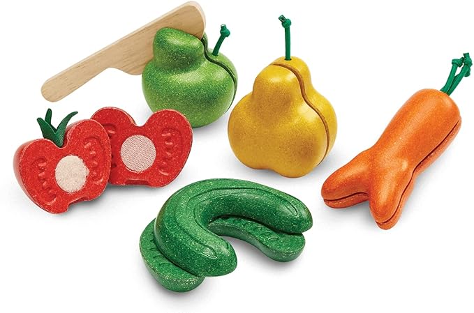 PlanToys® Wonky Fruit & Vegetables Wooden Playset Includes 5 Sliceable Fruits & Veggies | Pretend Cutting Food Toy with Wooden Knife | Montessori Toy for Toddlers