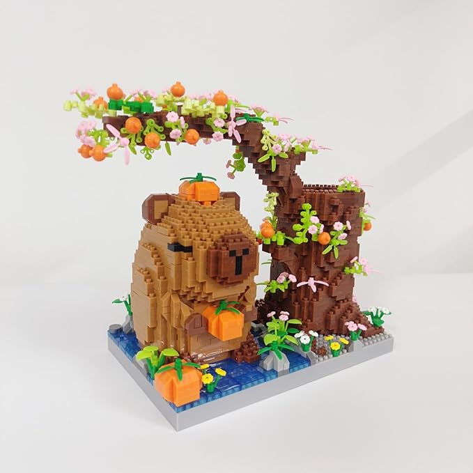 Capybara Model Micro Mini Building Block Toy: Assemble Your Own Dual - Function Pen Holder & Decor - Perfect for Students, a Gift Filled with Joy