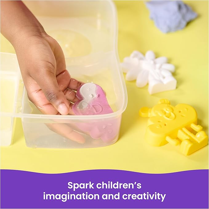 Kinetic Sand Splash, Water Play Sandbox with 12oz Color-Change Play Sand, 4 Molds & Tray (Amazon Exclusive), Toddler Toys, Kids Toys for Girls & Boys