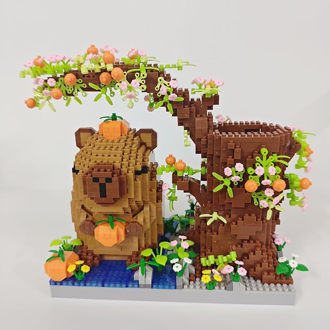 Capybara Model Micro Mini Building Block Toy: Assemble Your Own Dual - Function Pen Holder & Decor - Perfect for Students, a Gift Filled with Joy