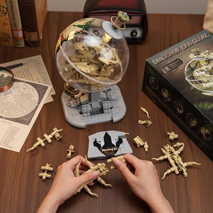 Dinosaur Skull Fossils Globe Building Set,360° Rotatable Globe Display Model with LED Light,STEM Skeleton Model Educational Toy, Gifts for Boys and Girls Ages 8+