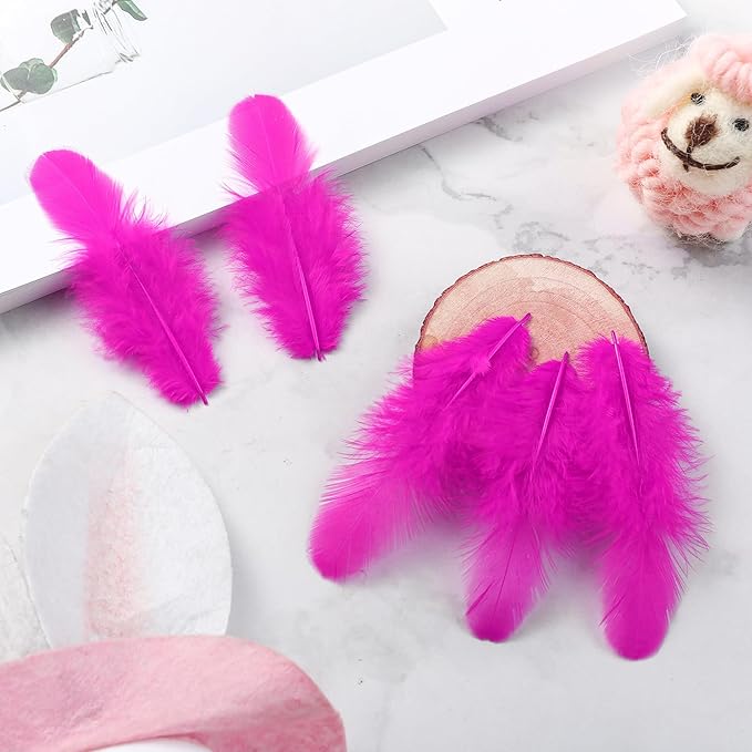 Soarer 300pcs Fuchsia Feathers for Crafts - 3-5inch Craft Feathers Bulk for Wedding Home Party, Dream Catcher Supplies and DIY Crafts(Fuchsia)