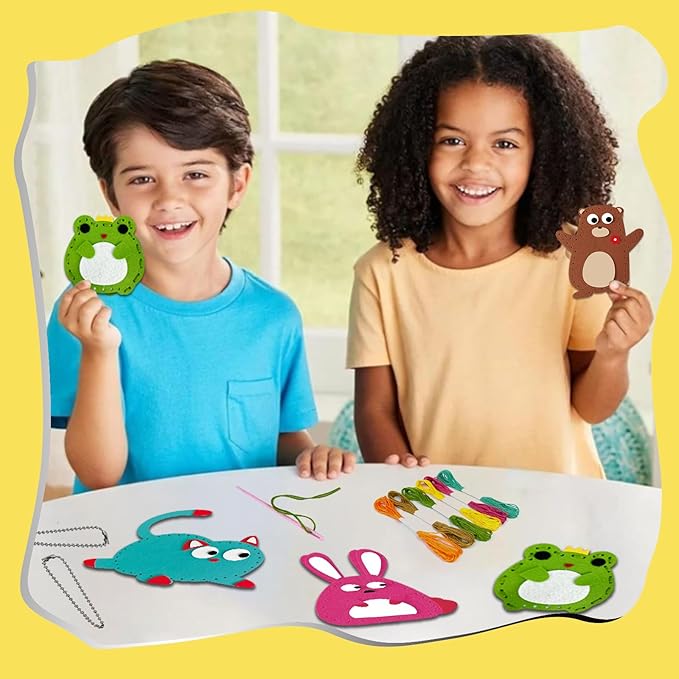 LURVUO DIY Doll Sewing Toys, Animal Sewing Kit for Kids Beginner Arts & Crafts Felt Sewing Craft Kits Educational Toys Sewing Kit for Kids Boys Girls Childrens DIY Crafting and Sewing