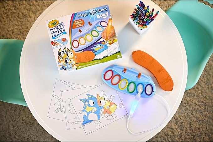 Crayola Bluey Color Wonder Magic Light Brush, Mess Free Painting Station for Kids, Holiday for Kids, Toddler Bluey Toys & Activities, Ages 3+