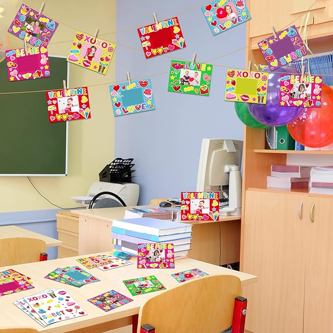 chiazllta 30 Packs Valentine’s Day Craft Kits for Kids: DIY Picture Frame Craft Heart Art Valentine’s Day Party Decoration Favor Home Classroom Game Activities