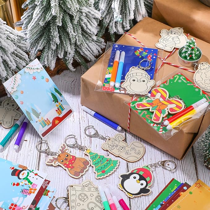 24 Sets Christmas Keychains Craft Kit Winter Unfinished Keychains Gifts Color Your Own Gingerbread Man Santa Claus Elk Penguin Snowman DIY Crafts for Christmas Winter Party Favors