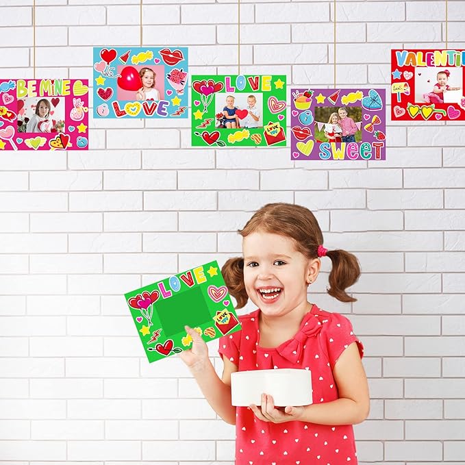 chiazllta 30 Packs Valentine’s Day Craft Kits for Kids: DIY Picture Frame Craft Heart Art Valentine’s Day Party Decoration Favor Home Classroom Game Activities