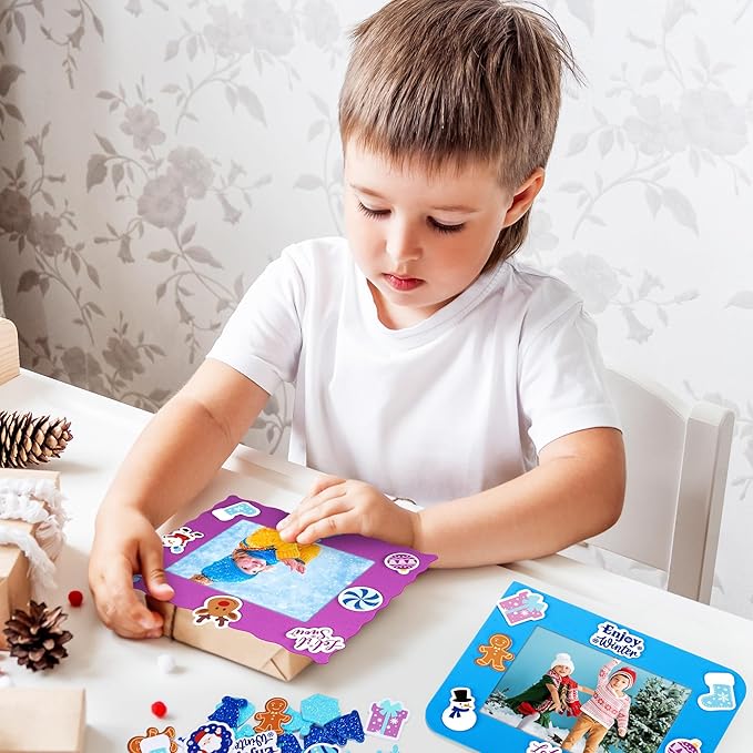 Fovths 24 Packs Winter Foam Picture Frame Kits DIY Winter Snowflake Frame Crafts Picture Craft with 300 Self Adhesive Stickers for Xmas Party Favors Birthday Home Decor