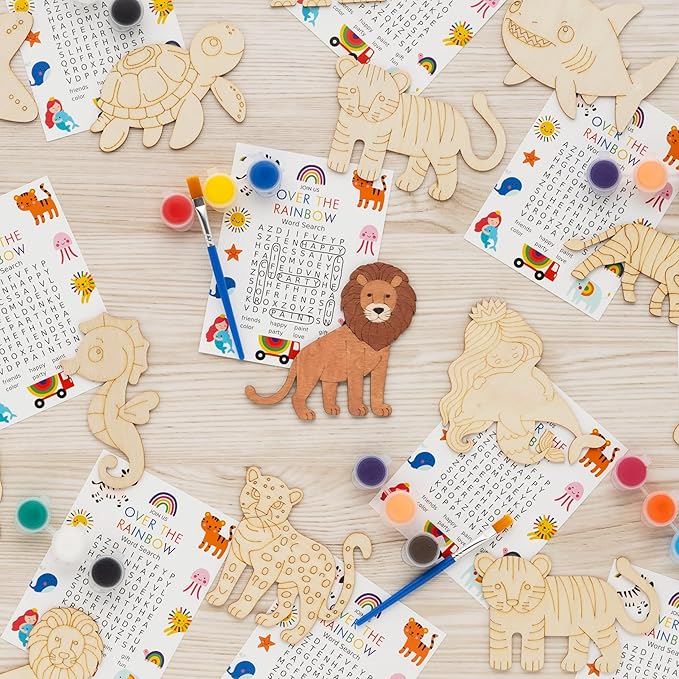 GEECOZYLIFE Animals Wood Crafts - 24 Pcs Safari & Under The Sea Wooden Animal Painting Kits with Word Search Cards - Classroom Birthday Gifts, Goodie Bags & School Rewards Crafts