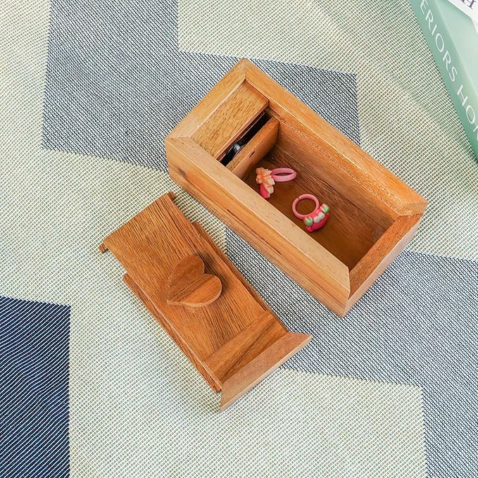 BSIRI Secret Heart Box- Secret Box Brain Teaser Wooden Puzzle Boxes with Hidden Compartments. Ideal Mystery Box, Money Box, Jewelry Box, 3D Puzzle Lock Box, Gift Card, and Money Puzzle Box