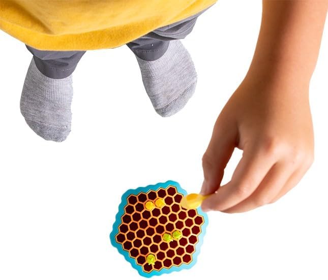 Fat Brain Toys Drop Shot - Ready, Aim, Drop! 2-Player Skill Game for Ages 6+