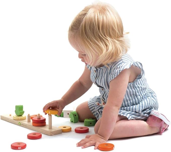 Tender Leaf Toys - Counting Carrots - Wooden Ring Stacker - Educational Toy for Early Learning, Counting, Color Sorting, and Hand-Eye Coordination - Montessori Inspired Toy for Kids - Age 18 Month+