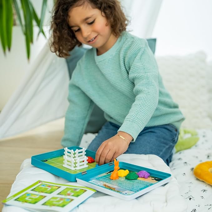 SmartGames Turtle Tactics Metal Box Travel Game with 48 Challenges for Ages 5 - Adult