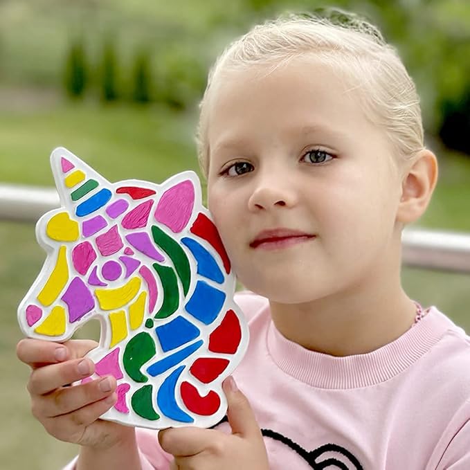 TOYLI Unicorn Painting Kit for Kids, Art Set, DIY Project, Stepping Stone Kit, Includes 2 Brushes and 6 Paints, Mess-Free Arts and Crafts