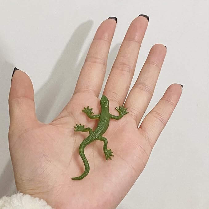 MEROCO Montessori Animal Match - Insect Animal Figurines with Matching Cards Language Montessori Materials Preschool Learning Toy NEWT008