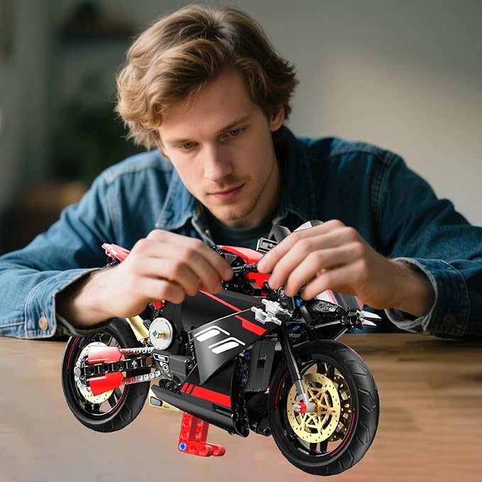 WINGIFT 1:8 Motorcycle Building Set,426 PCS Collectible Motorcycle Display Model Building Kit,Motorbike Toy Collection Brick Kit for Boys Girls,Christmas Birthday Gift for Adults Teens and Kids 8-14+