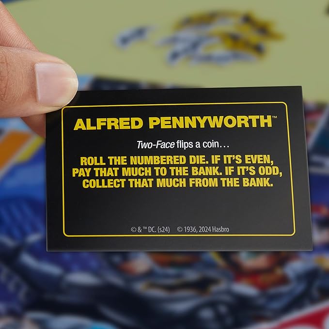 Monopoly Batman Edition Board Game | Monopoly Game for Batman Fans | Ages 8 and Up | 2 to 4 Players | Family Games | Strategy Games for Kids and Adults (Amazon Exclusive)