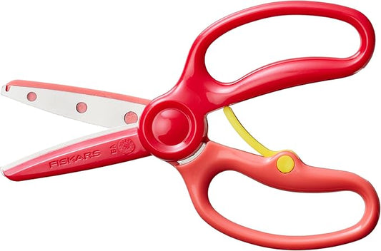 Fiskars Training Scissors for Preschoolers Ages 3+, Small Kids Safety Scissors with Training Lever, Easy to Use, Preschooler Art Supplies, Back To School, Red