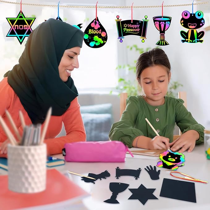 JULMELON 36 PCS Passover Crafts, Rainbow Scratch Paper Art for Passover Gifts Magic Color Passover Scratch Off Cards for Activities DIY Drawing Project Party Favors