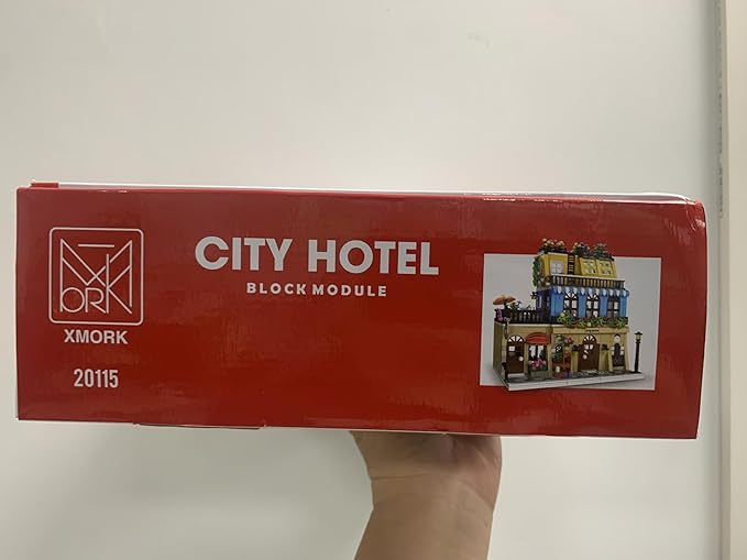 City Hotel Architecture Building Kit with Lights,3 Levels Garden Hotel Model Building Blocks Toy,for 12+Age Teen,Adult（1464 Pieces）