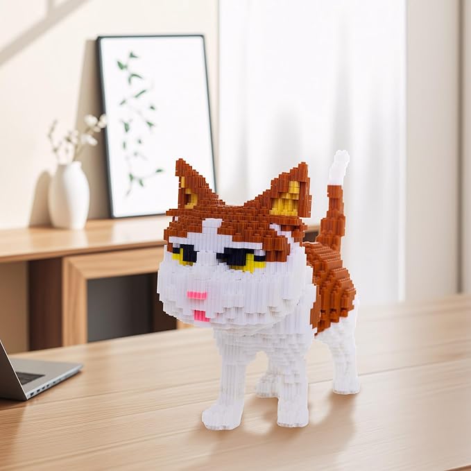 Cat Micro Building Blocks Set, Animal Yellow Cat DIY Mini 3D Building Toy Bricks Kit Gift for Adults and Kids,4800 Pieces