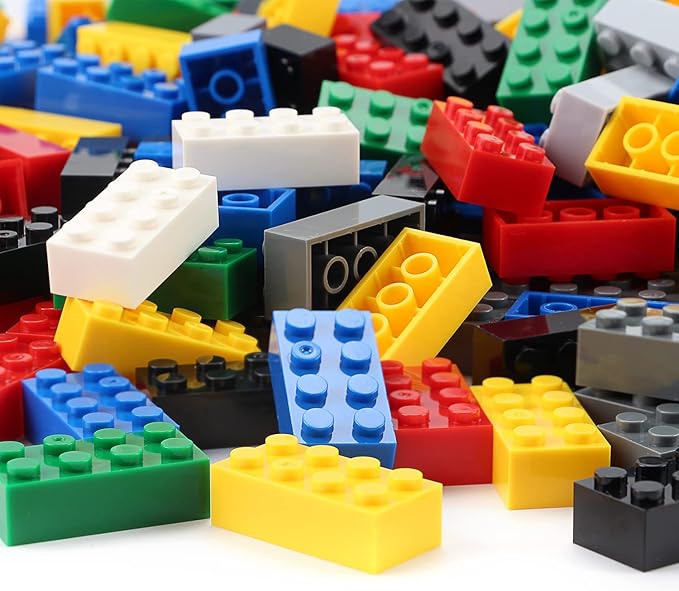 Feleph 2x4 Bricks 320 Pieces Multicolored Basic Parts Building kit Creative Play Set Blocks Toy Accessories Compatible with 3001 Major Brands (8 Mixed Color)