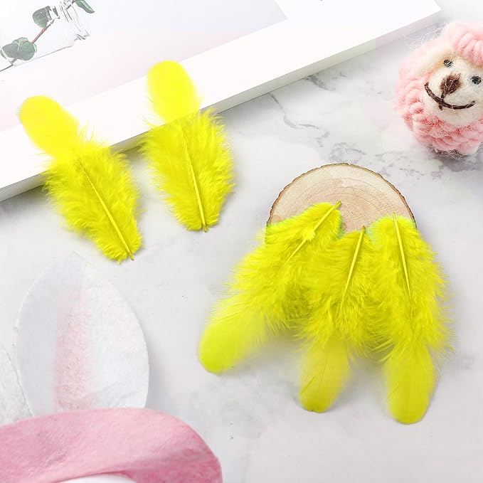 Soarer 300pcs Yellow Rooster Feathers Bulk - 3-5inch Craft Feathers for Wedding Home Party, Dream Catcher Supplies and DIY Crafts(Yellow)