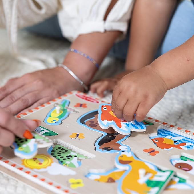 Melissa & Doug Zoo Pet Animals Sound Puzzle – 8-Piece Wooden Peg Puzzle with Light-Activated Sounds, Music Learning Toy for Toddlers and Preschoolers Ages 2+