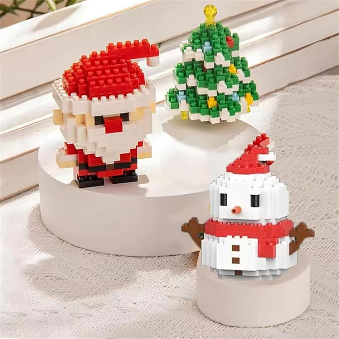 Santa Claus Design Building Blocks Set, Christmas Theme Building Blocks Ornaments, Mini Building Figures, DIY Stocking Stuffers,Party Favors, Xmas New Year Birthday Gifts (4 Pack)