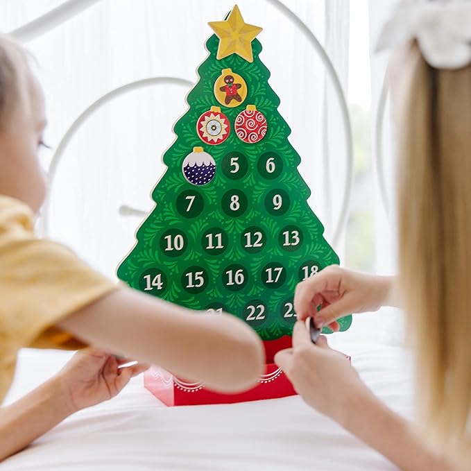 Melissa & Doug Wooden Advent Calendar - Magnetic Christmas Tree, 25 Magnets
