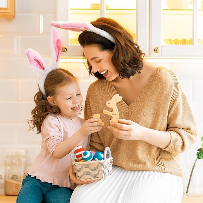 Rabbit Family Puzzle, Personalized Wooden Puzzles with 2–5 Names, Easter Gifts for Kids, Unique Easter Anniversary Wedding Gifts for Women Men, Home Decorations for Family Couple