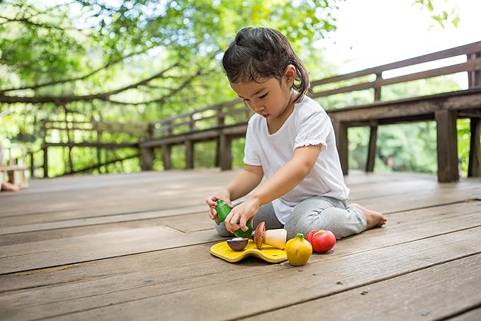 PlanToys 7 Piece Assorted Vegetable Food Playset (3601) | Sustainably Made from Rubberwood and Non-Toxic Paints and Dyes | Eco-Friendly PlanWood