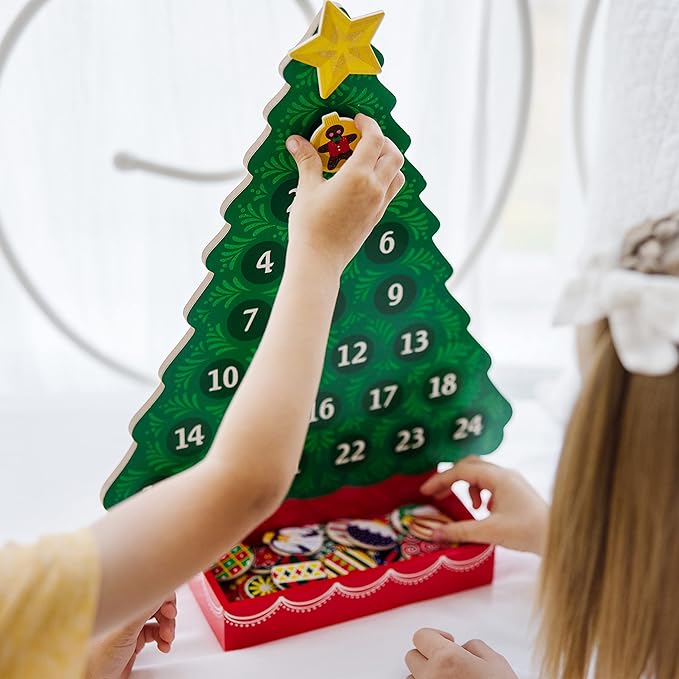 Melissa & Doug Wooden Advent Calendar - Magnetic Christmas Tree, 25 Magnets