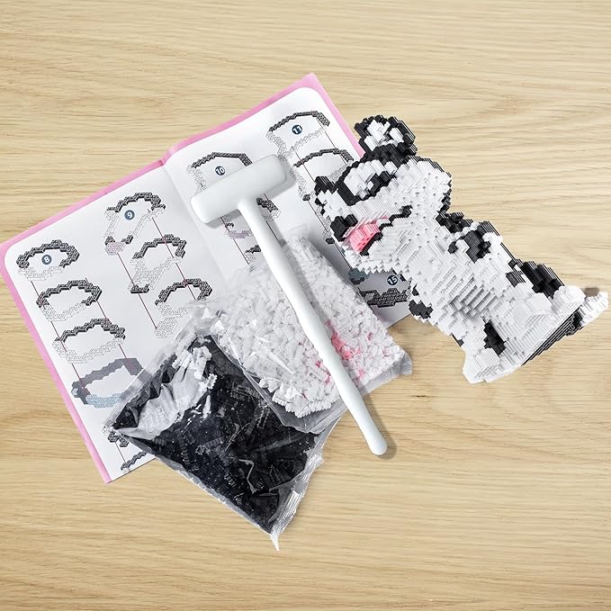 Micro Dog Building Husky Set, DIY Animal 3D Puzzle Building Toy Bricks Set, Educational Particle Building Blocks Toys Kits Gifts for Kids or Adults (4800 Pieces)