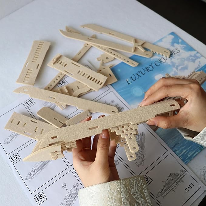 3D Puzzle for Kids, Felt Luxury Cruise Ship Three-Dimensional Puzzle, DIY Children's Ship Model kit, can be Used as Desktop Decoration, give Children an Excellent Toy Birthday Gift
