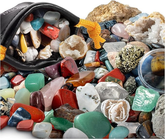 National Geographic Rock Collection Box for Kids – 300+ Piece Gemstones and Crystals Set Includes Geodes and Real Crystals, Rocks and Minerals, Science Kit for Kids, A Geology Gift for Boys and Girls