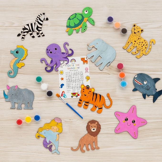 GEECOZYLIFE Animals Wood Crafts - 24 Pcs Safari & Under The Sea Wooden Animal Painting Kits with Word Search Cards - Classroom Birthday Gifts, Goodie Bags & School Rewards Crafts